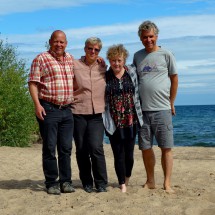 Roland, Elli, Marion and Alfred with lake Vättern